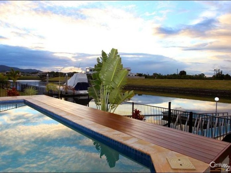 32A Harbourvue Court, Helensvale QLD 4212