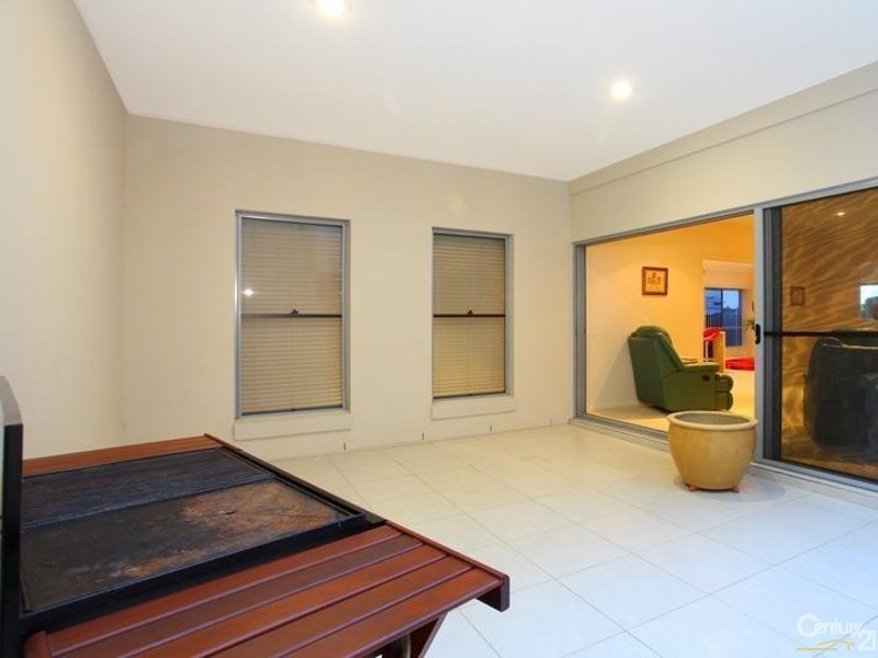 32A Harbourvue Court, Helensvale QLD 4212