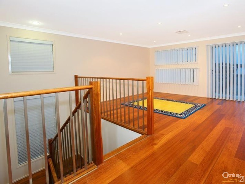 32A Harbourvue Court, Helensvale QLD 4212