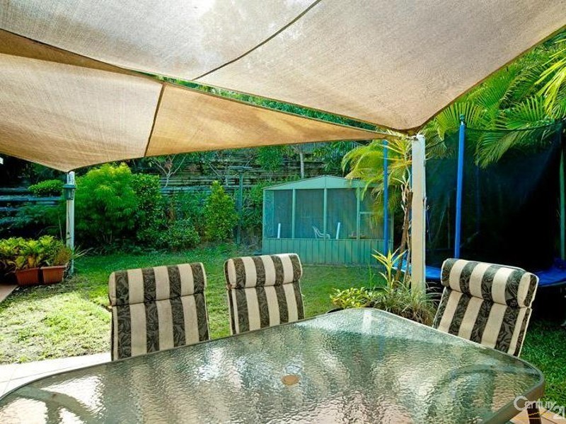 203 Universal Street, Oxenford QLD 4210