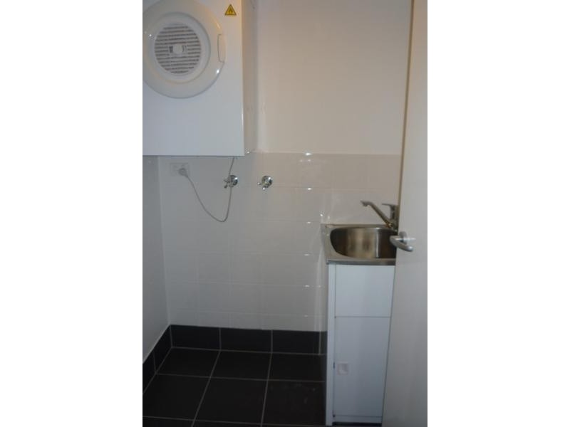 15-17 Lloyd Street, Southport QLD 4215