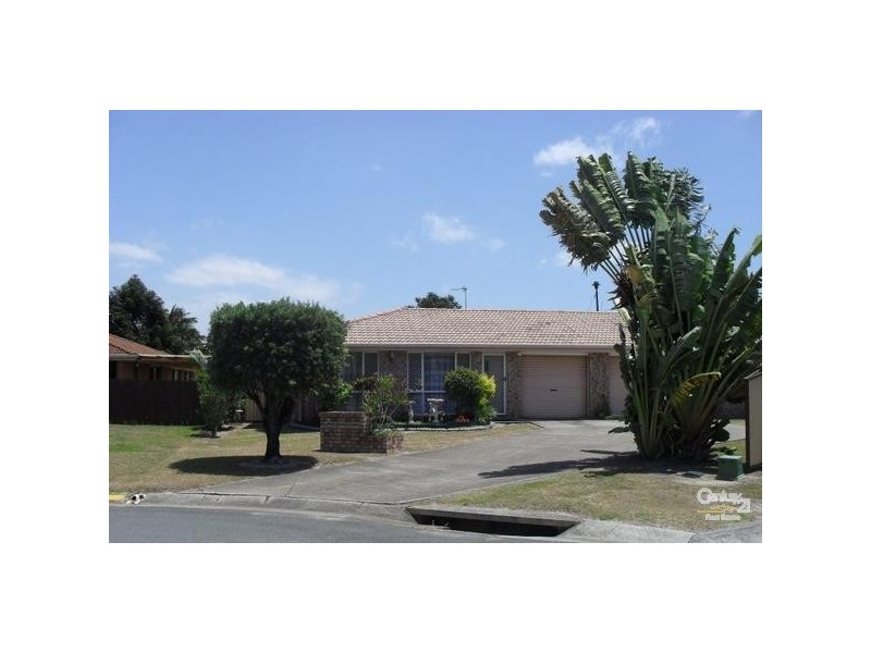 1/18 Riccarton Place, Labrador QLD 4215