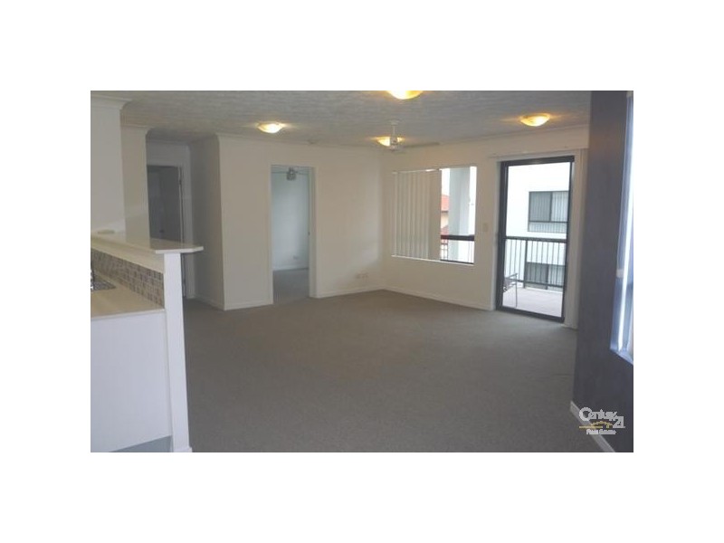 9/15-17 LLoyd Street, Southport QLD 4215