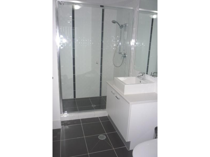 9/15-17 LLoyd Street, Southport QLD 4215