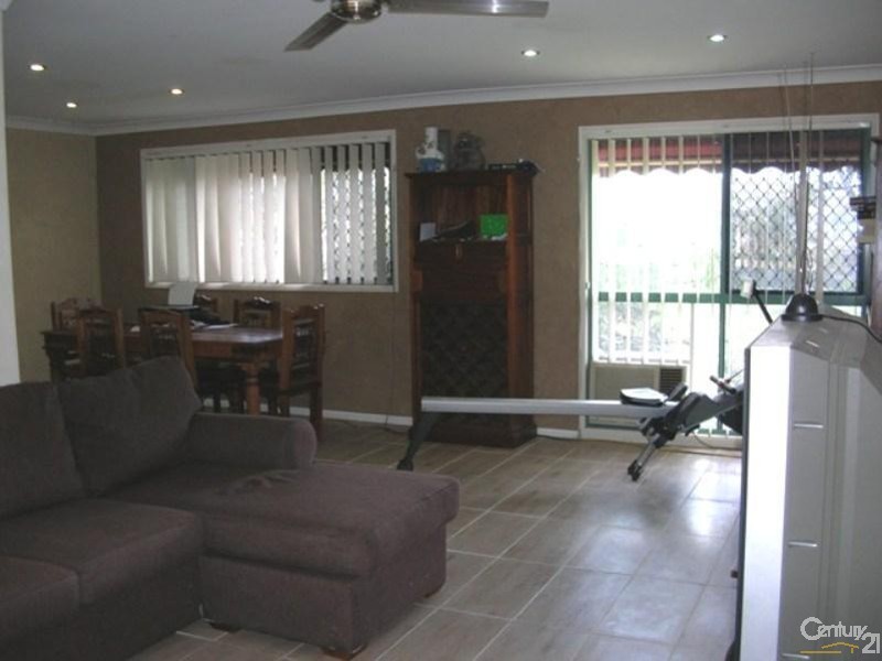 1028/6 Crestridge Crescent, Oxenford QLD 4210