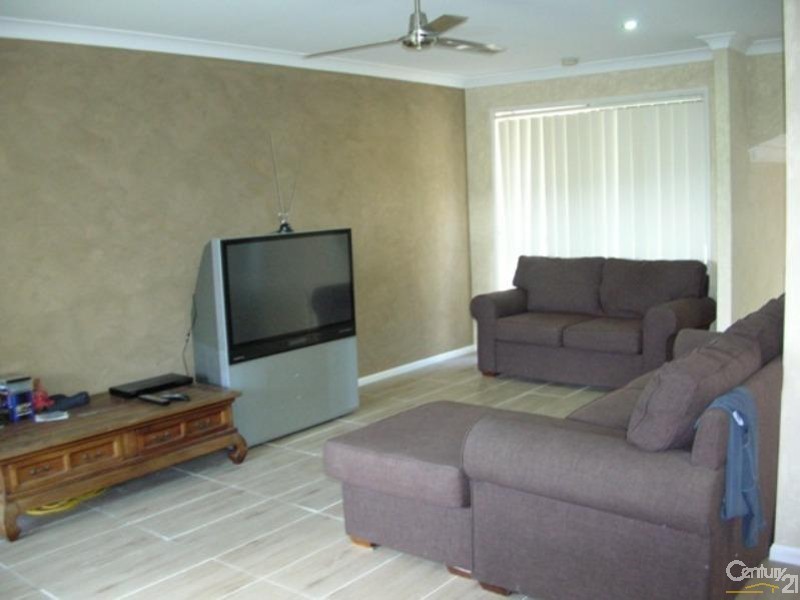 1028/6 Crestridge Crescent, Oxenford QLD 4210