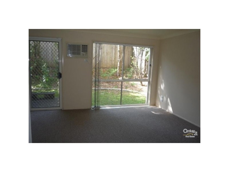 7/97 Eugaree Street, Southport QLD 4215