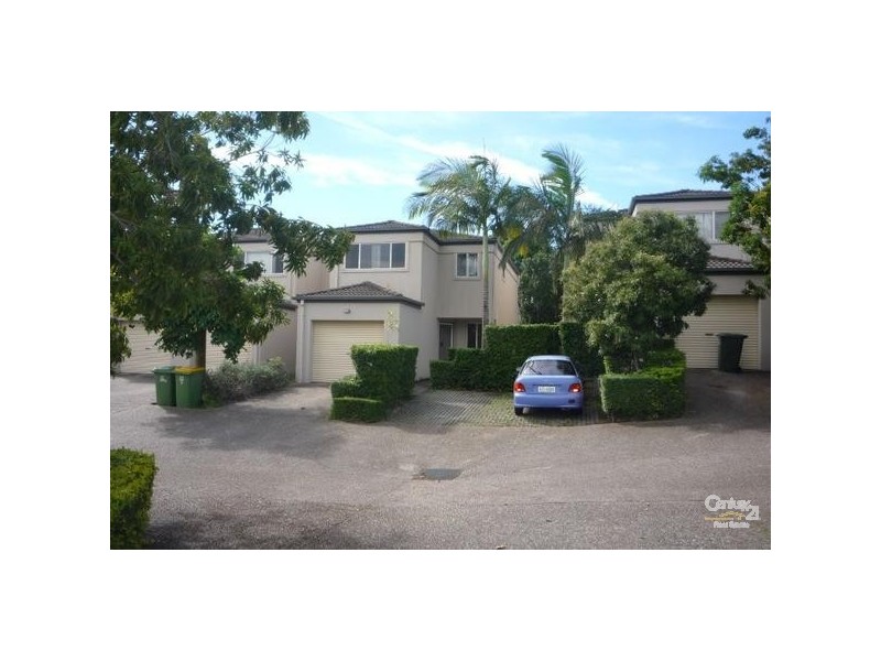 7/97 Eugaree Street, Southport QLD 4215