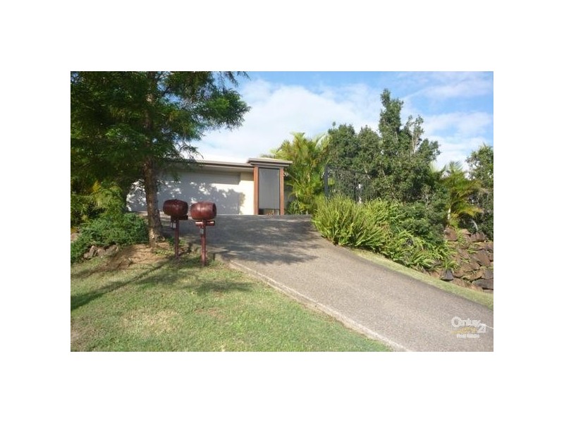 2/11 Pritchard Court, Pacific Pines QLD 4211