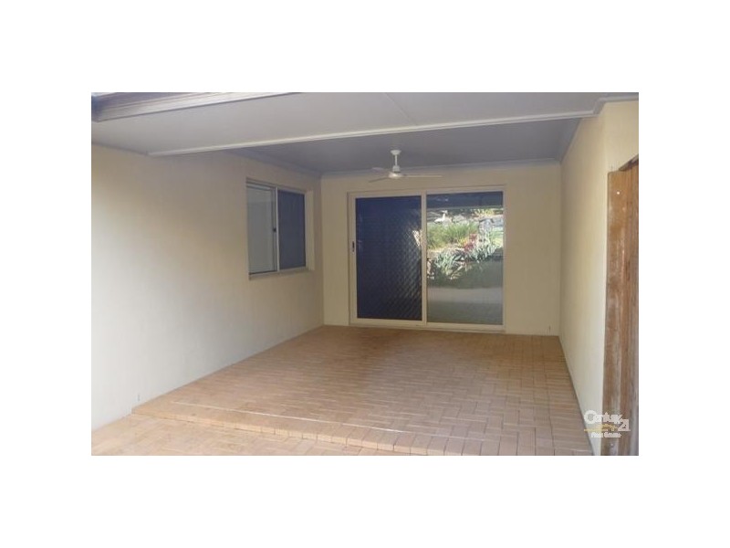 2/11 Pritchard Court, Pacific Pines QLD 4211