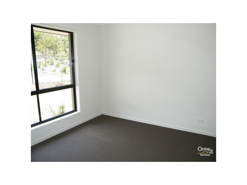 Pacific Pines QLD 4211