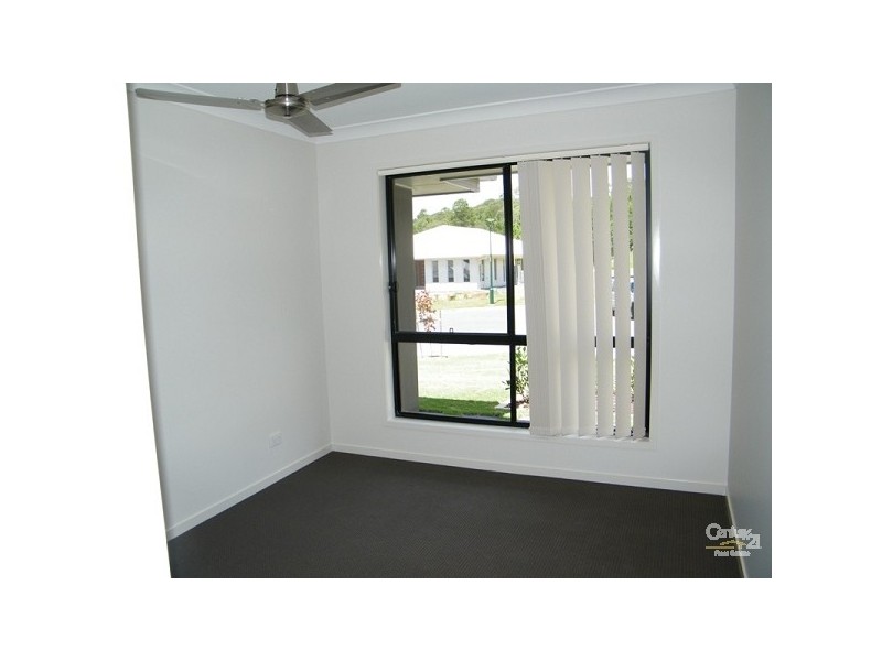 27B Bushland Drive, Pacific Pines QLD 4211