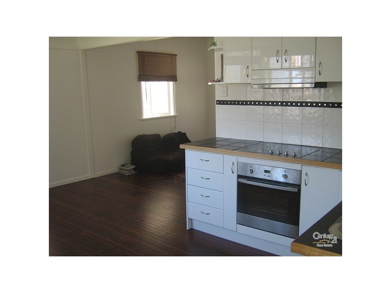 27 Brae Street, The Range QLD 4700