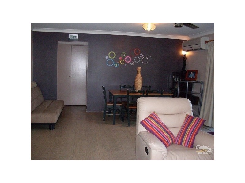 1&2 / 15 Poole Street, Kawana QLD 4701