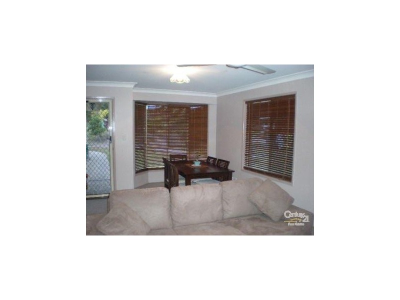 1&2 / 15 Poole Street, Kawana QLD 4701