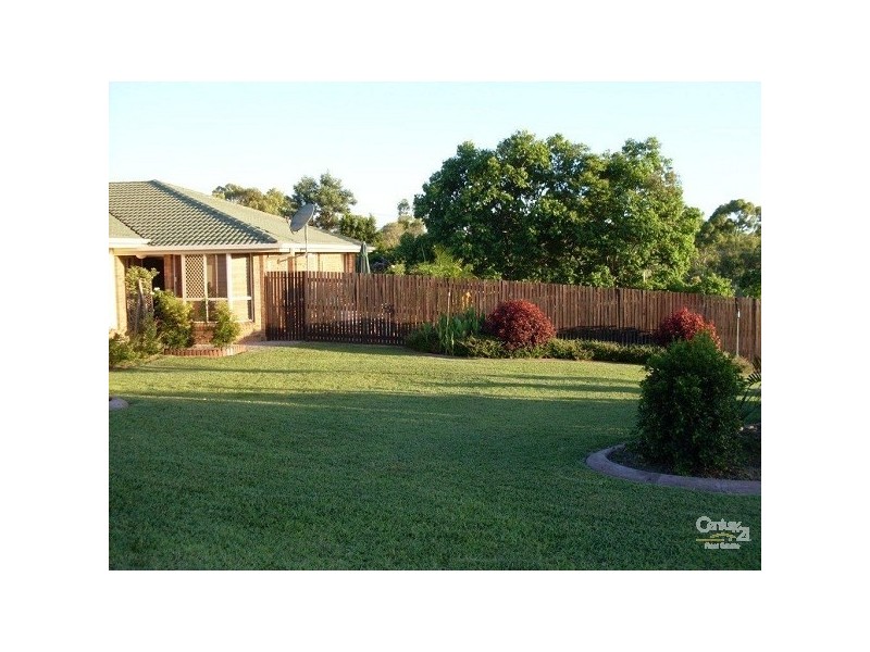 1&2 / 15 Poole Street, Kawana QLD 4701