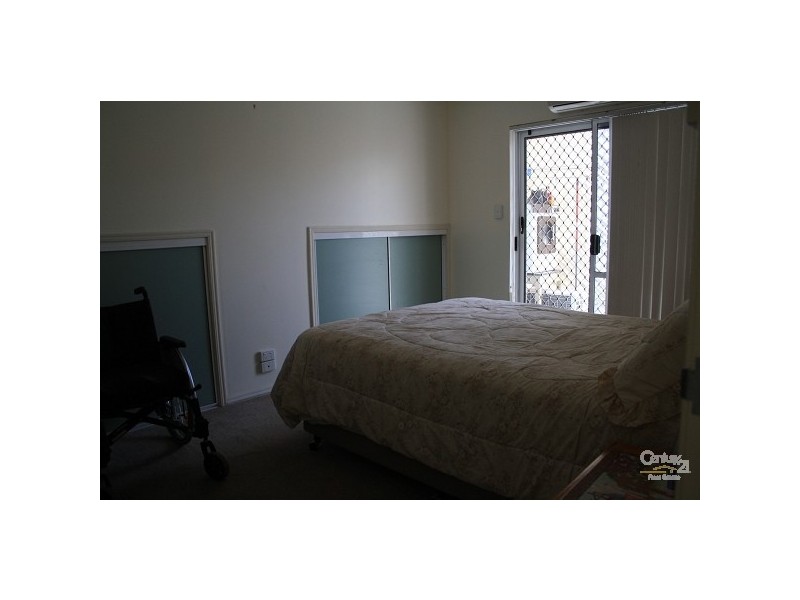 2/14 Victoria Parade, Rockhampton City QLD 4700