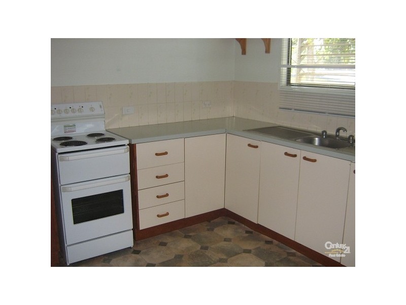 10 Perriman Street, Gracemere QLD 4702