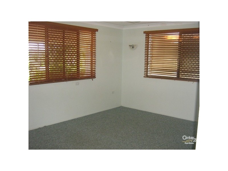 10 Perriman Street, Gracemere QLD 4702