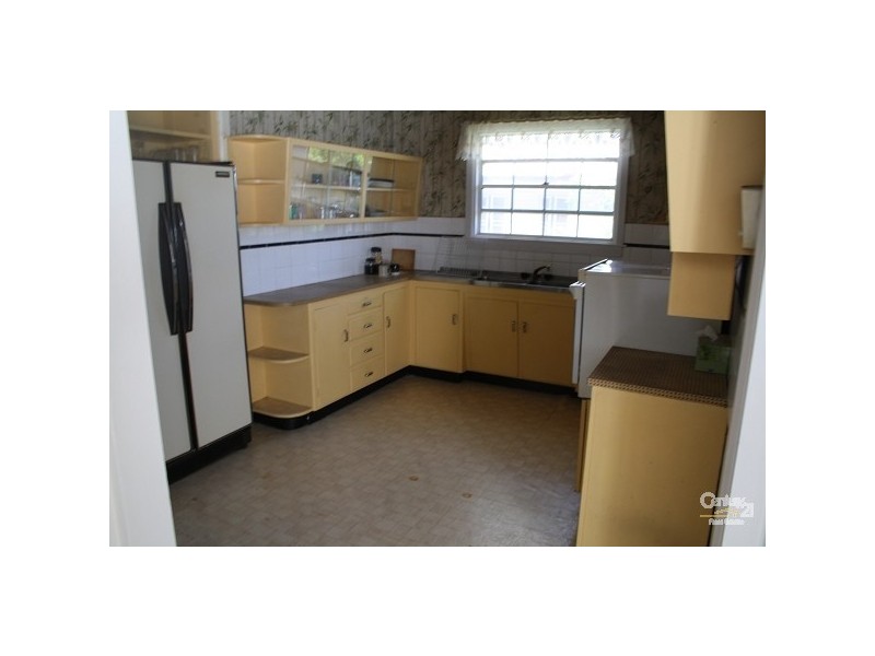 5 Herbert Street, Wandal QLD 4700