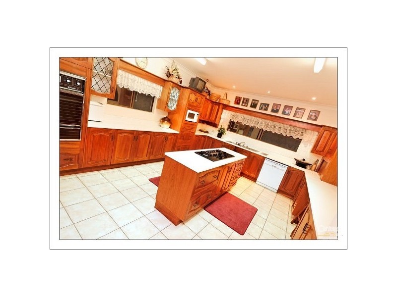 32 Black Gin Creek Road, Alton Downs QLD 4702