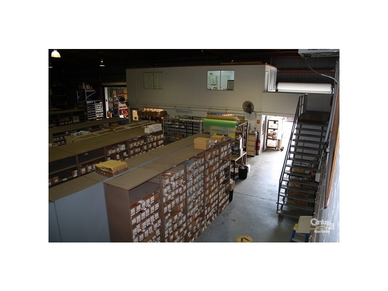 14 Robison Street, Park Avenue QLD 4701