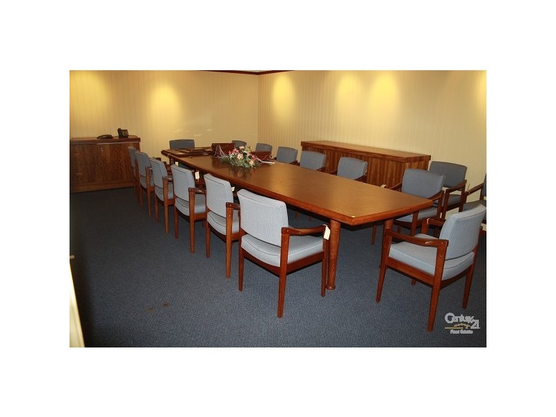 14 Robison Street, Park Avenue QLD 4701