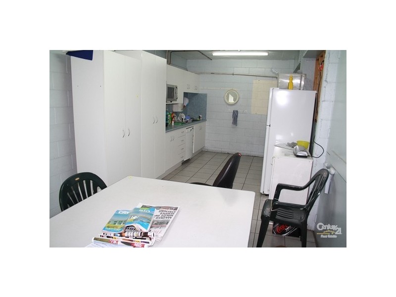 14 Robison Street, Park Avenue QLD 4701