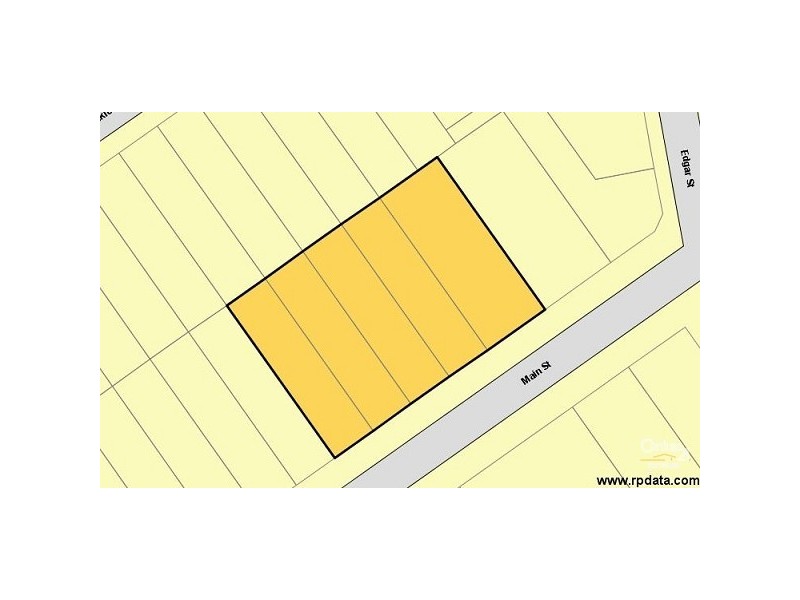 46 Main Street, Park Avenue QLD 4701