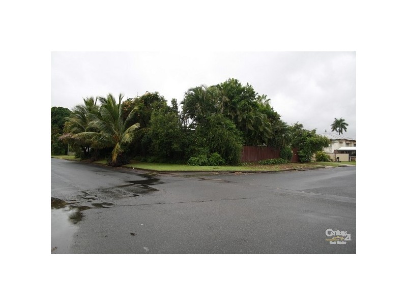 290 Ford Street, Berserker QLD 4701