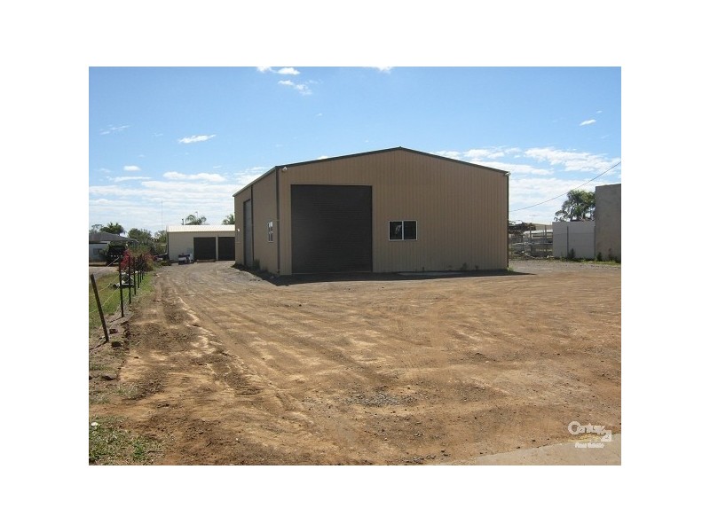 6 Wilga Street, Blackwater QLD 4717