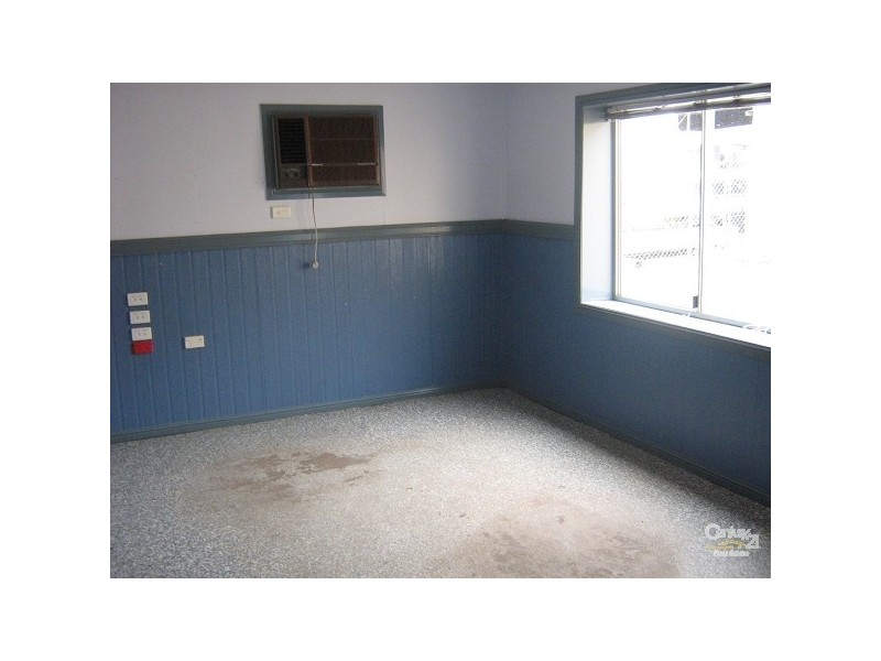 6 Wilga Street, Blackwater QLD 4717