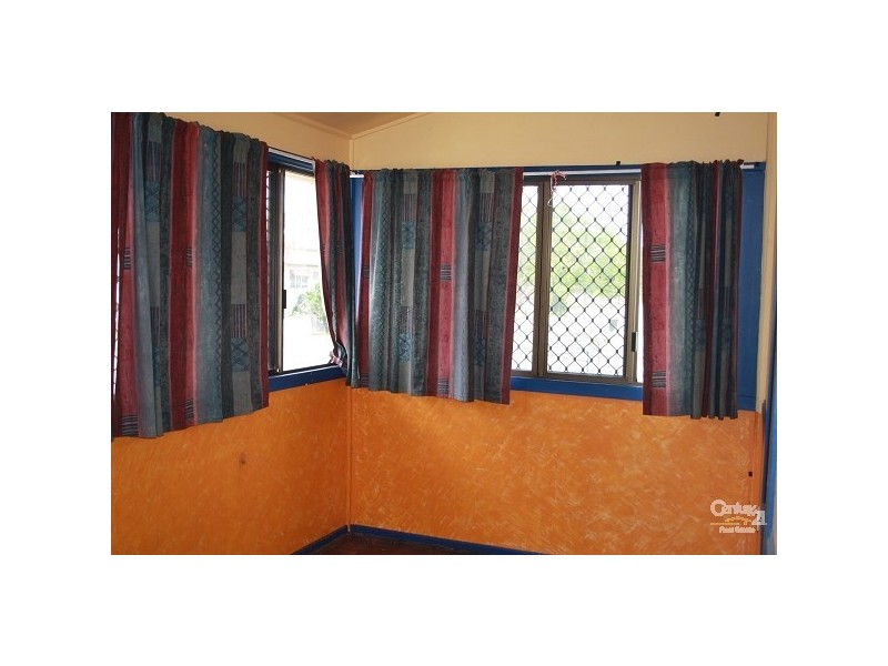 14 Nobbs Street, Berserker QLD 4701