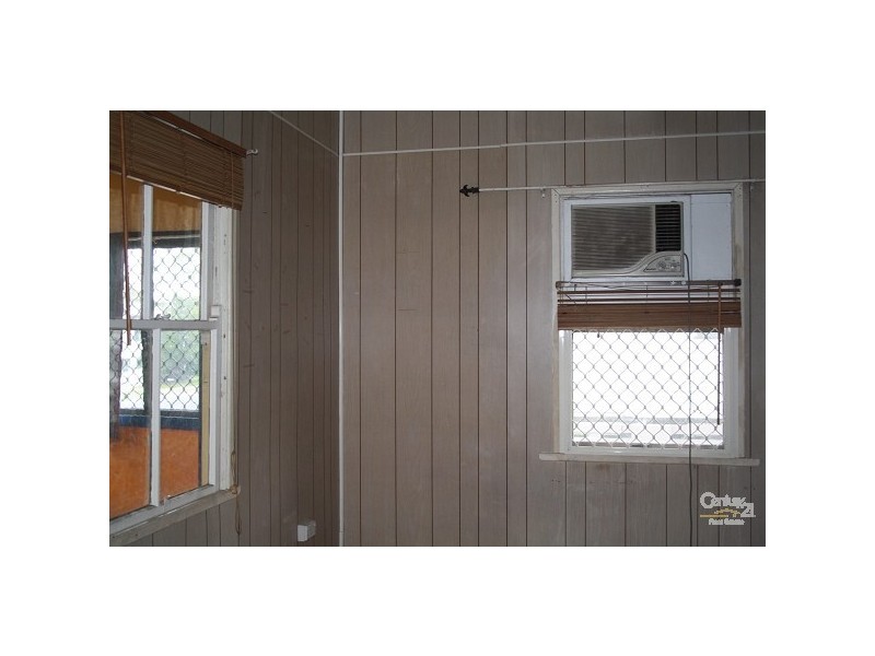 14 Nobbs Street, Berserker QLD 4701