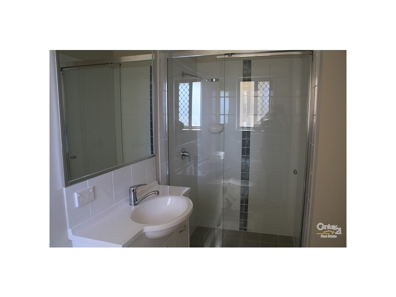 15 John Oxley Drive, Gracemere QLD 4702