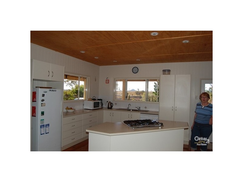 230 Keppel Sands Road, Tungamull QLD 4702