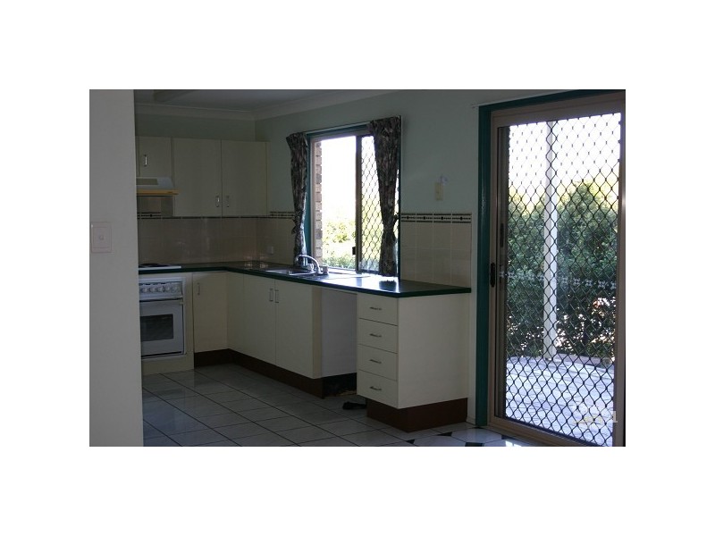 4/24 Forbes Ave, Frenchville QLD 4701