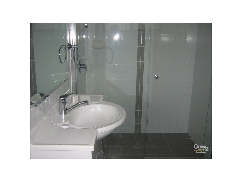 6 Violet Drive, Gracemere QLD 4702