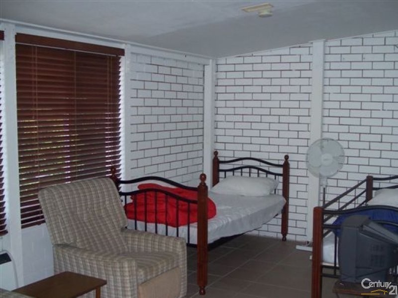 3 Pinnacle Street, Causeway Lake QLD 4703