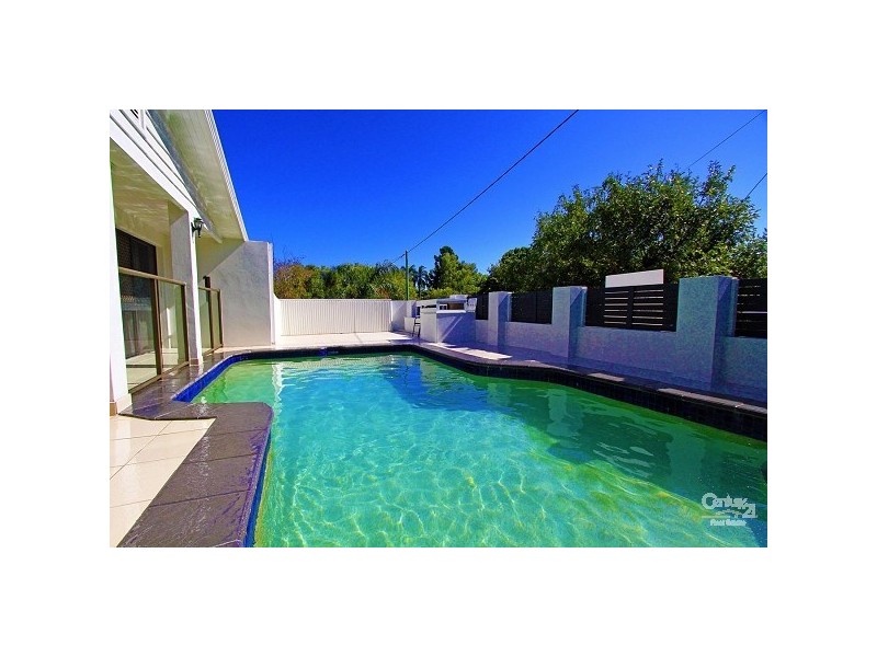 9 Livermore Street, Wandal QLD 4700