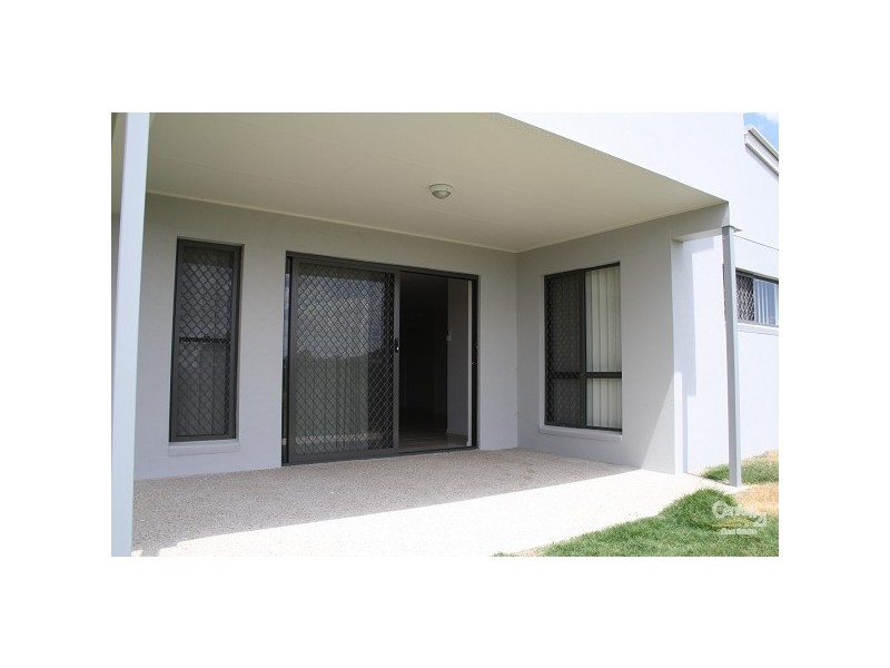 74 Cocoanut Point Drive, Zilzie QLD 4710