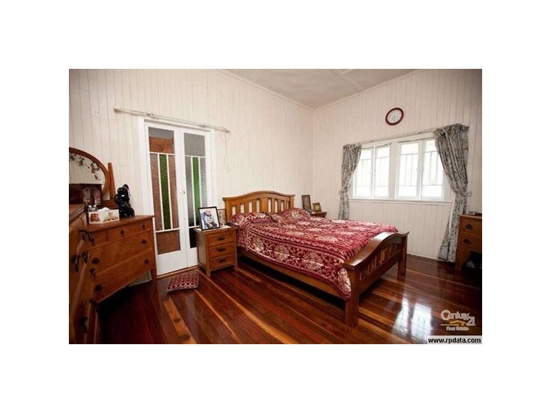 15 Berserker Street, Berserker QLD 4701