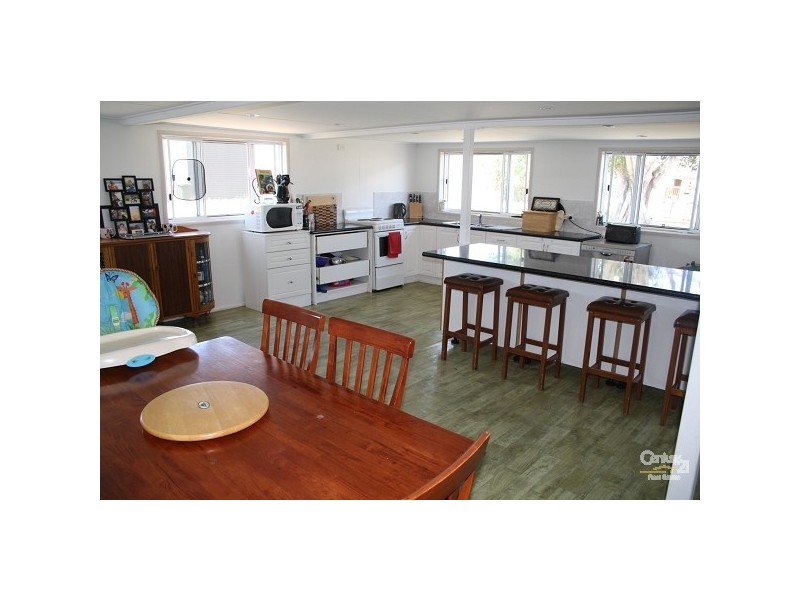 117 Weir View Road, Bajool QLD 4699