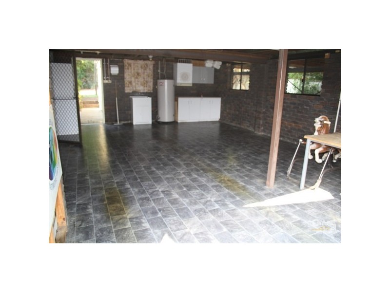 3 Brosnan  Cresent, Parkhurst QLD 4702