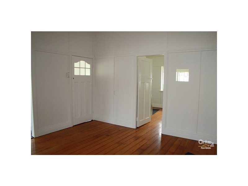 31 Harbourne Street, Koongal QLD 4701