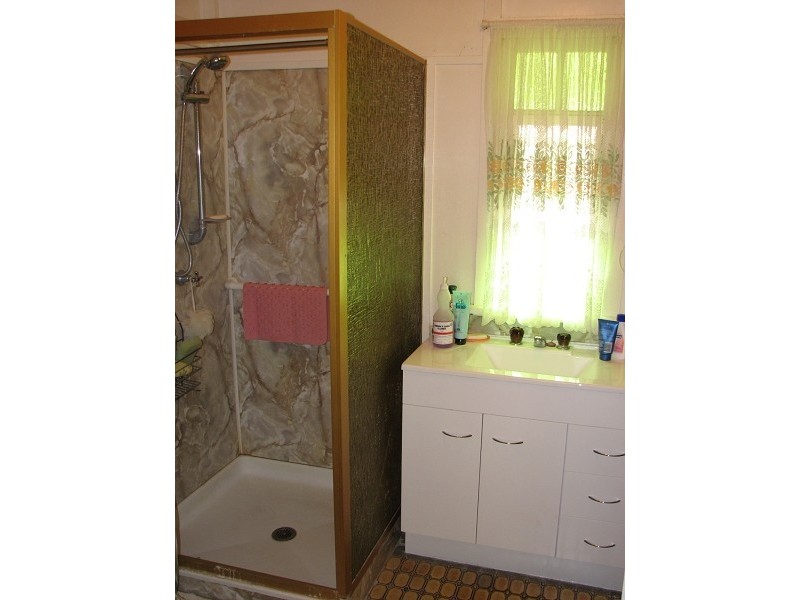 132 Nobbs Street, Berserker QLD 4701