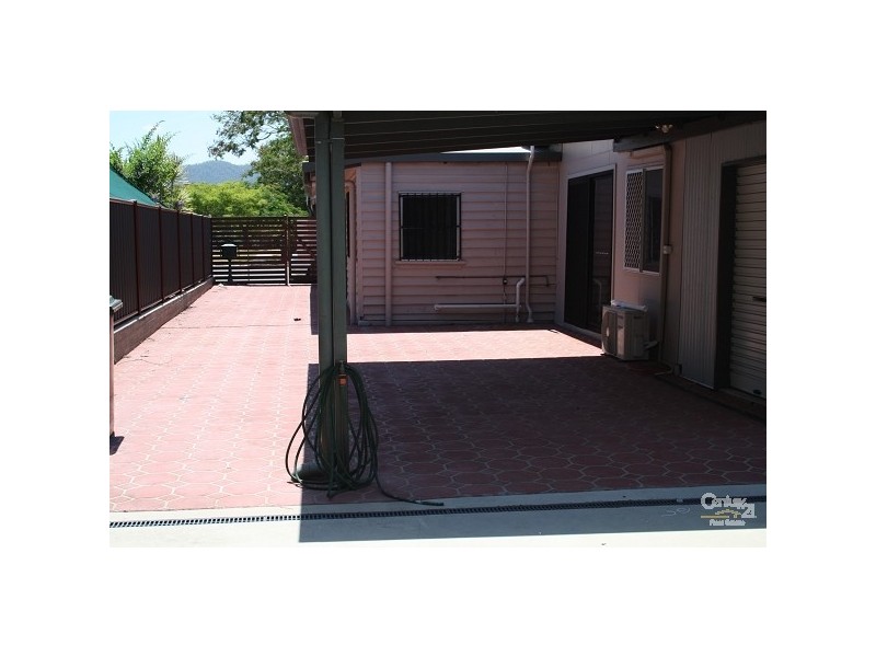 145 Berserker Street, Berserker QLD 4701