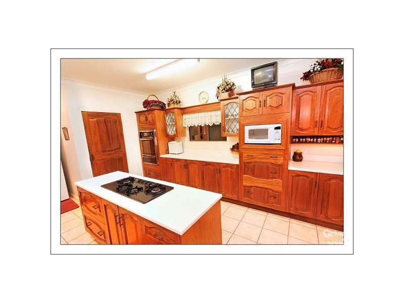 32 Black Gin Creek Road, Alton Downs QLD 4702