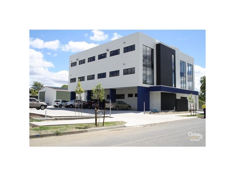 33 Macaree Street, Berserker QLD 4701