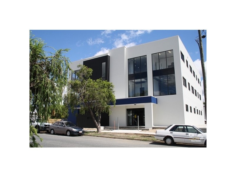 33 Macaree Street, Berserker QLD 4701